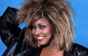 Citation du jour par Tina Turner : « Je ne veux pas nécessairement être une personne « forte »… »