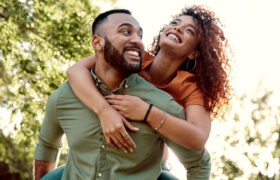 Tendances des rencontres millénaires que les baby-boomers ne comprendront jamais