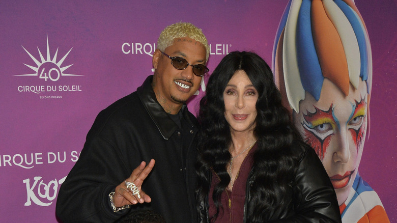 Alexander Edwards et Cher assistent au Cirque du Soleil "KOOZA" Première sur le tapis rouge