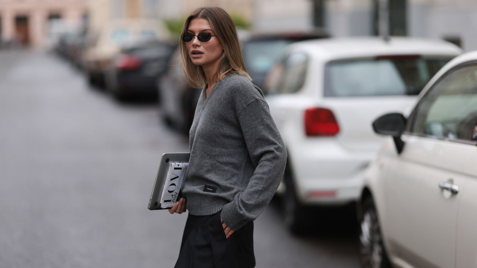 Adieu les cardigans surdimensionnés : ce sont les silhouettes de pulls tendance de l’automne 2026