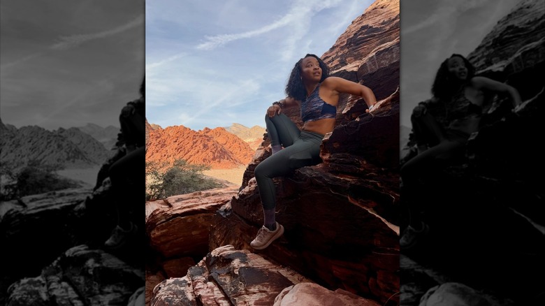 Brittany Coleman photographiée en randonnée en 2025