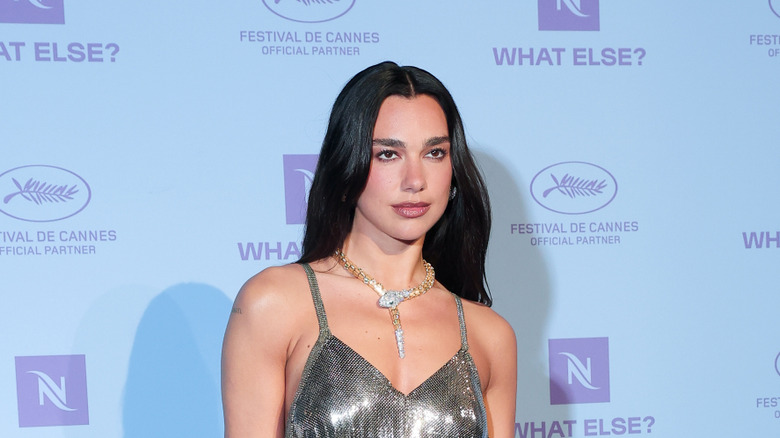 Dua Lipa assiste au 2026 