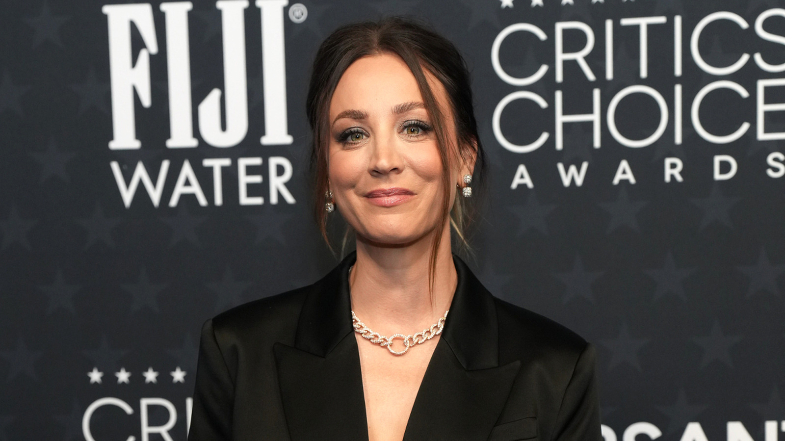 Le passe-temps préféré de Kaley Cuoco est un entraînement pour votre esprit et votre corps