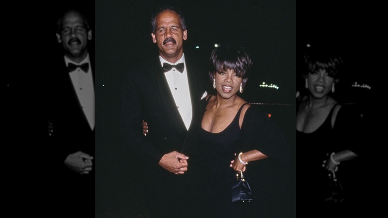 Oprah Winfrey et Stedman Graham photographiés ensemble en 1996