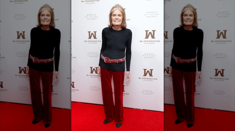 Gloria Steinem lors d'une remise de prix en 2023