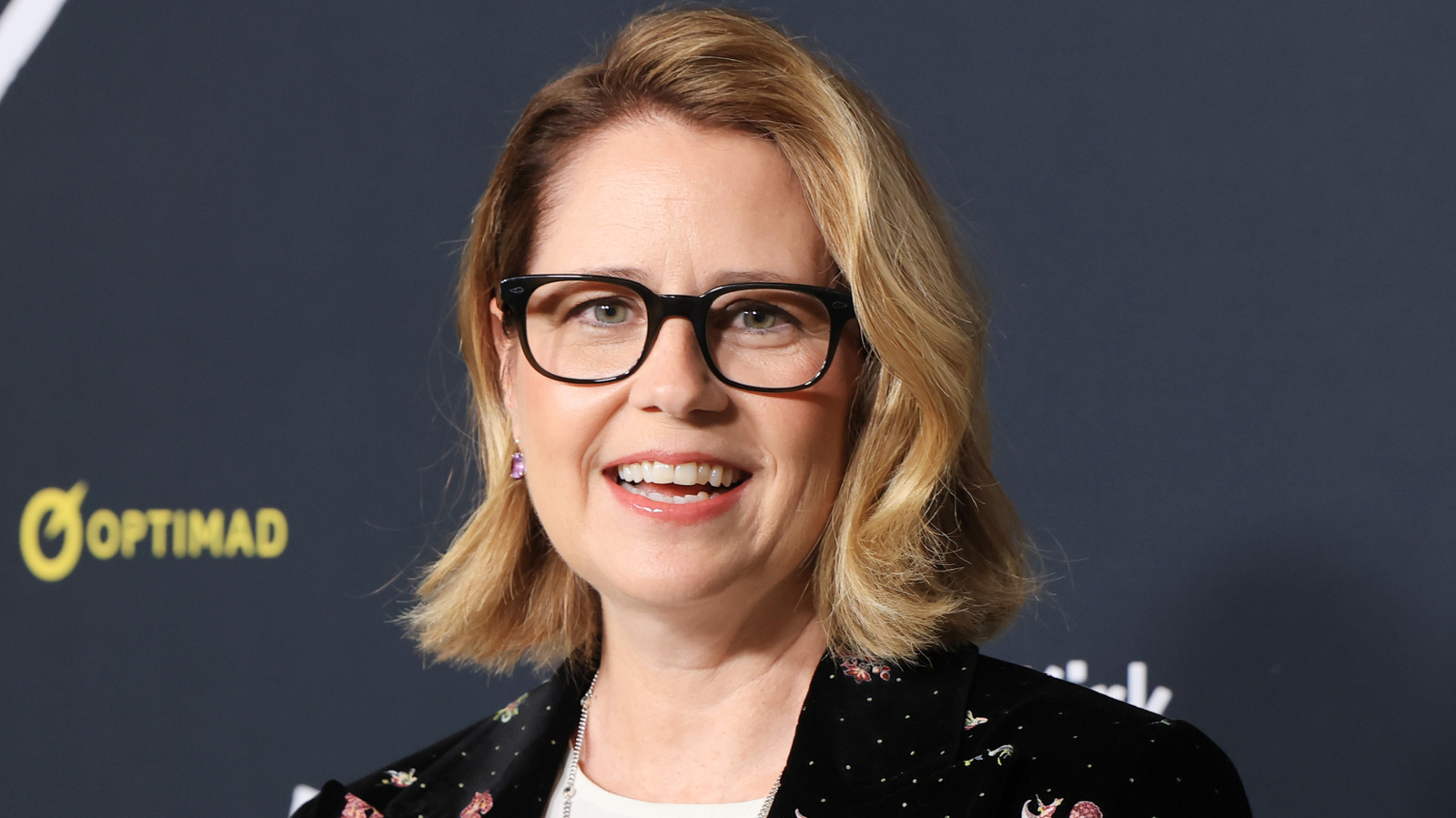 L'entraînement sans stress préféré de Jenna Fischer est une tendance amusante qu'elle a reprise de la génération Z