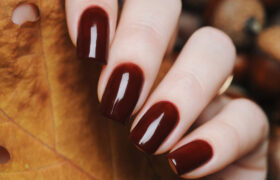 Les tendances de couleurs d'ongles de l'automne 2026 que vous voudrez porter toute la saison