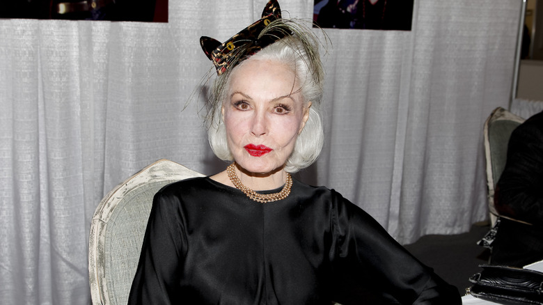 Julie Newmar photographiée en 2017