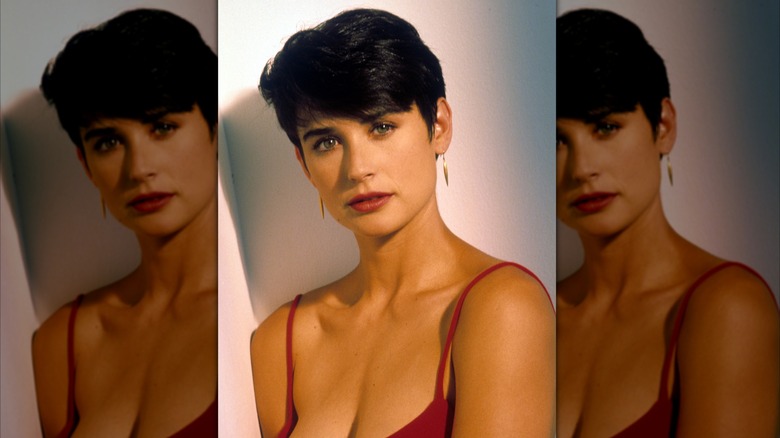 Demi Moore aux cheveux courts, vers 1990