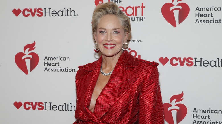 Sharon Stone au concert de la collection Red Dress de l'American Heart Association 2025