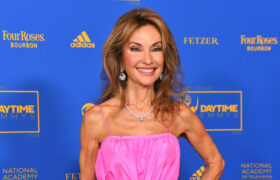 Susan Lucci fait tourner les têtes en ouvrant la saison 2026-27 du Met dans une robe cramoisie scintillante