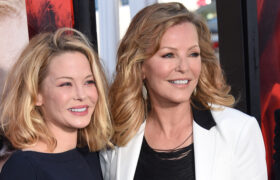 La fille de l'icône des années 70, Cheryl Ladd, a grandi pour devenir le portrait craché de sa mère