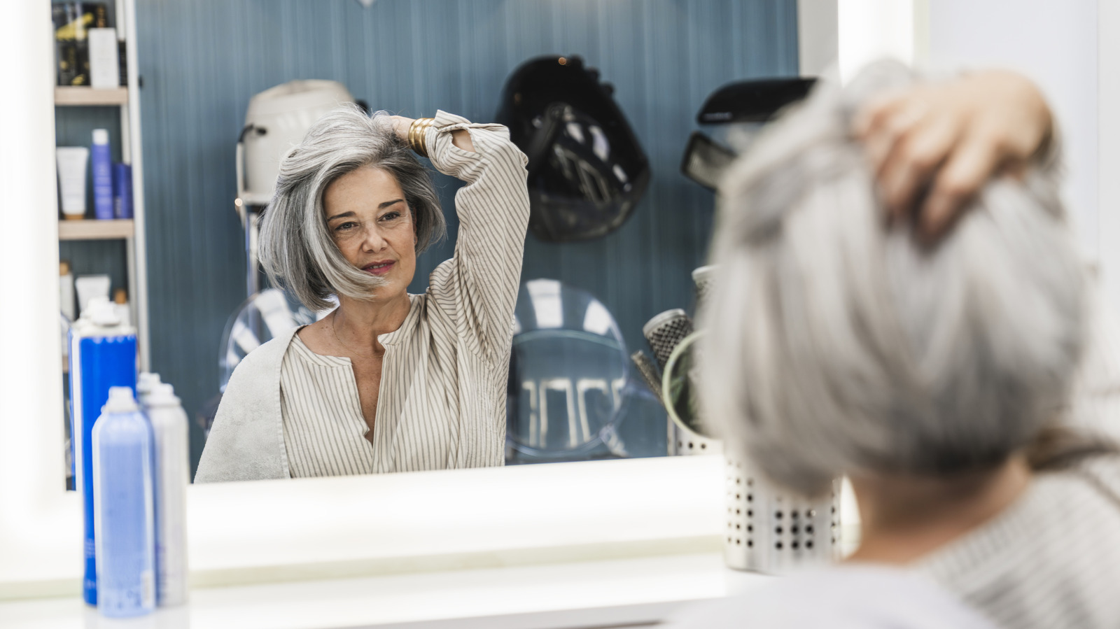 Coupes de cheveux courtes pour les femmes plus âgées qui ont encore l’air fraîches