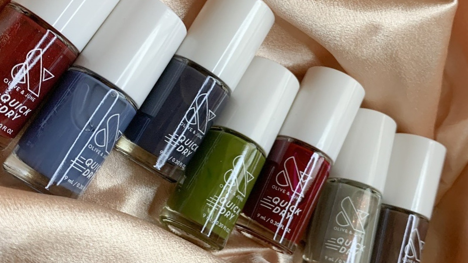 Tendances des ongles de l'automne 2026 : les couleurs de vernis olive et juin les plus populaires en ce moment