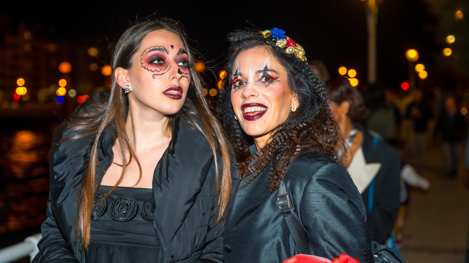 Créez un look Pamela Anderson des années 90 qui fait tourner les têtes cet Halloween