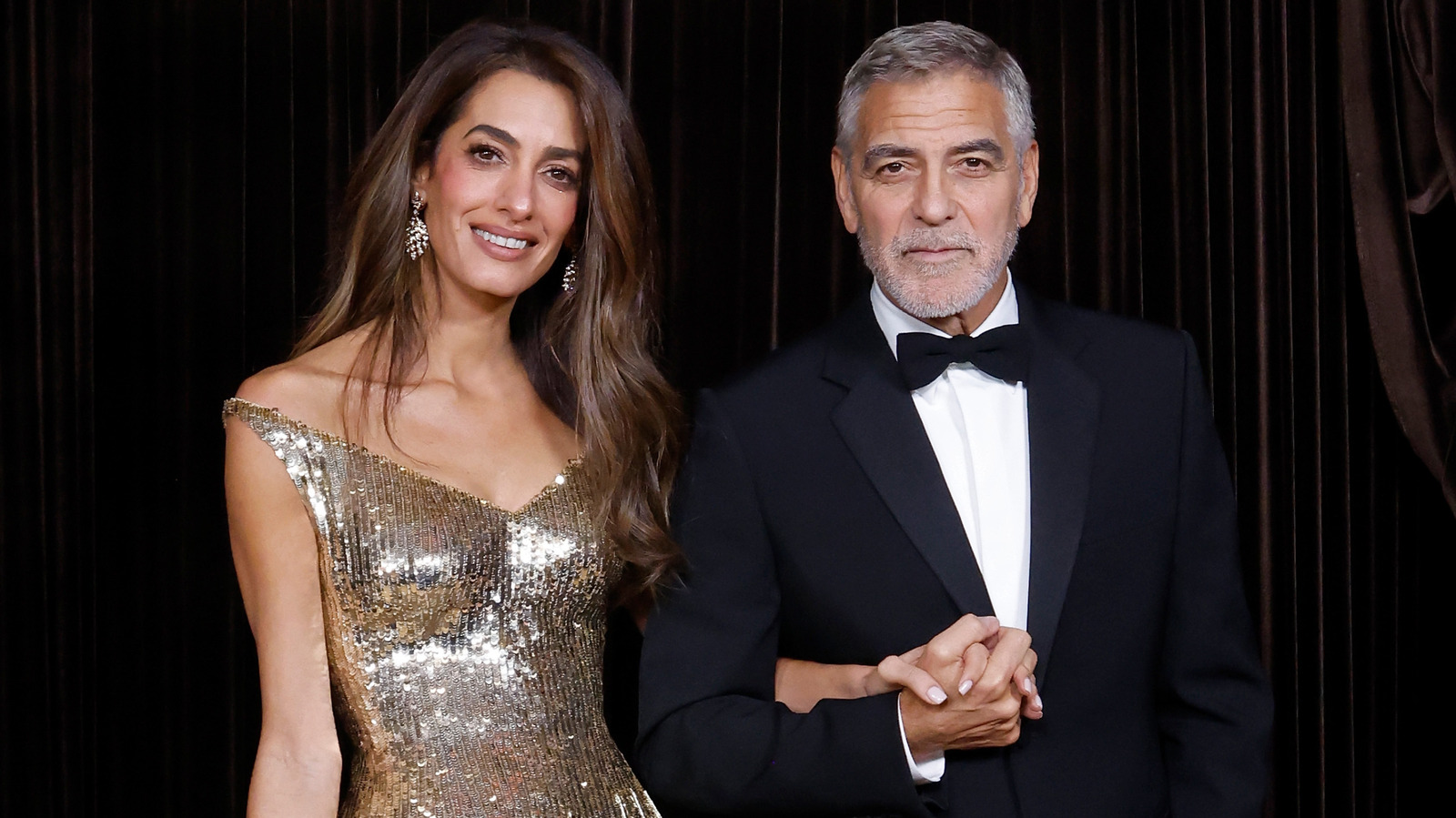 Amal Clooney et Meghan Markle adorent les ongles courts « Rose Latte »