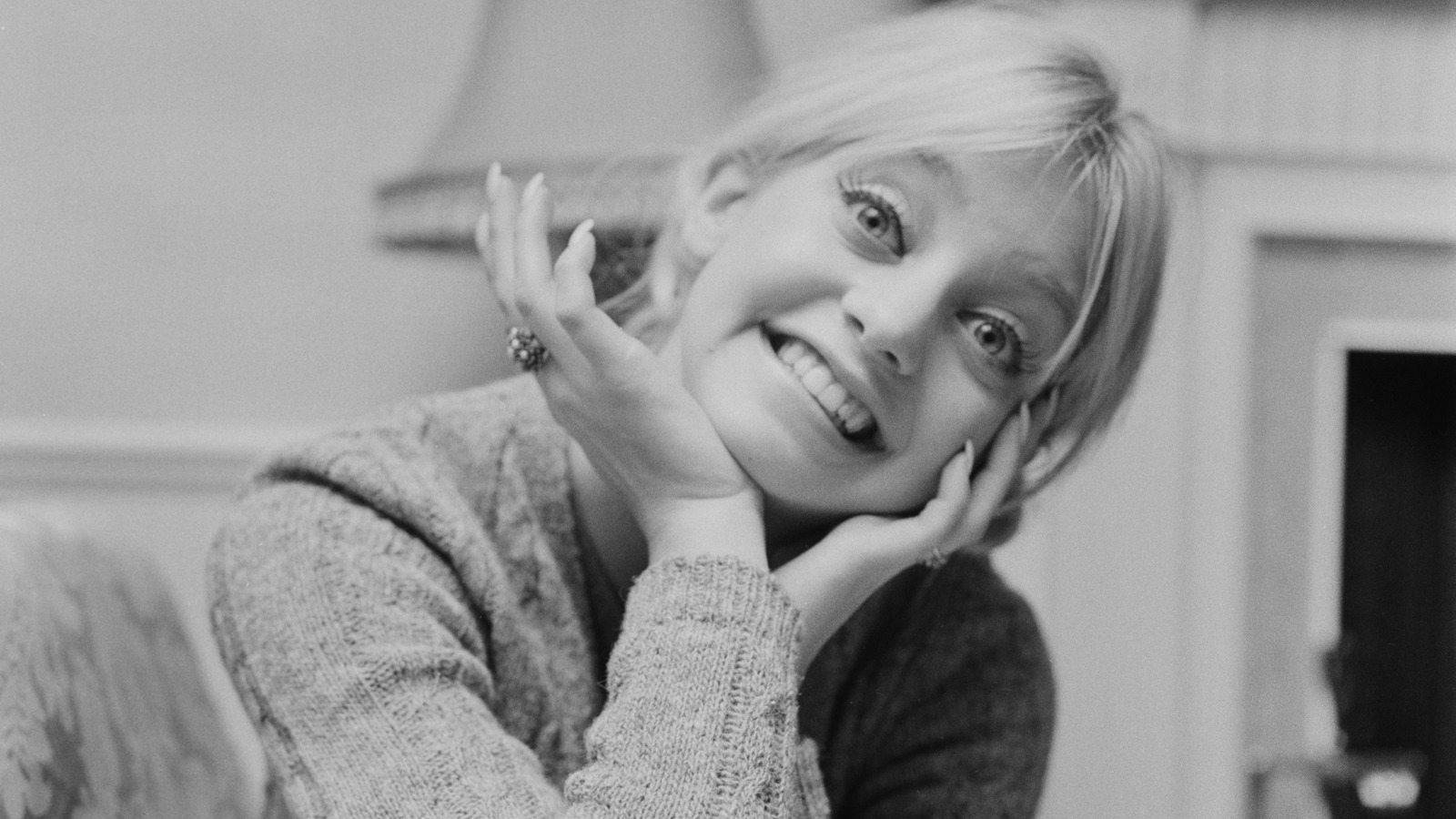Des photos de Goldie Hawn qui prouvent qu'elle était une experte en coiffures volumineuses dans les années 80